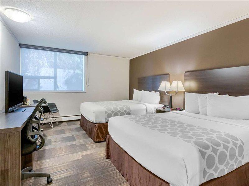 Super 8 By Wyndham Macleod Trail Calgary Hotell Eksteriør bilde