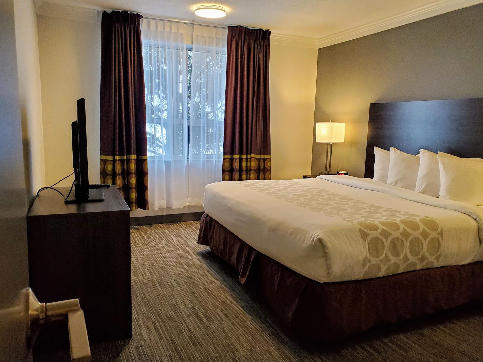 Super 8 By Wyndham Macleod Trail Calgary Hotell Eksteriør bilde