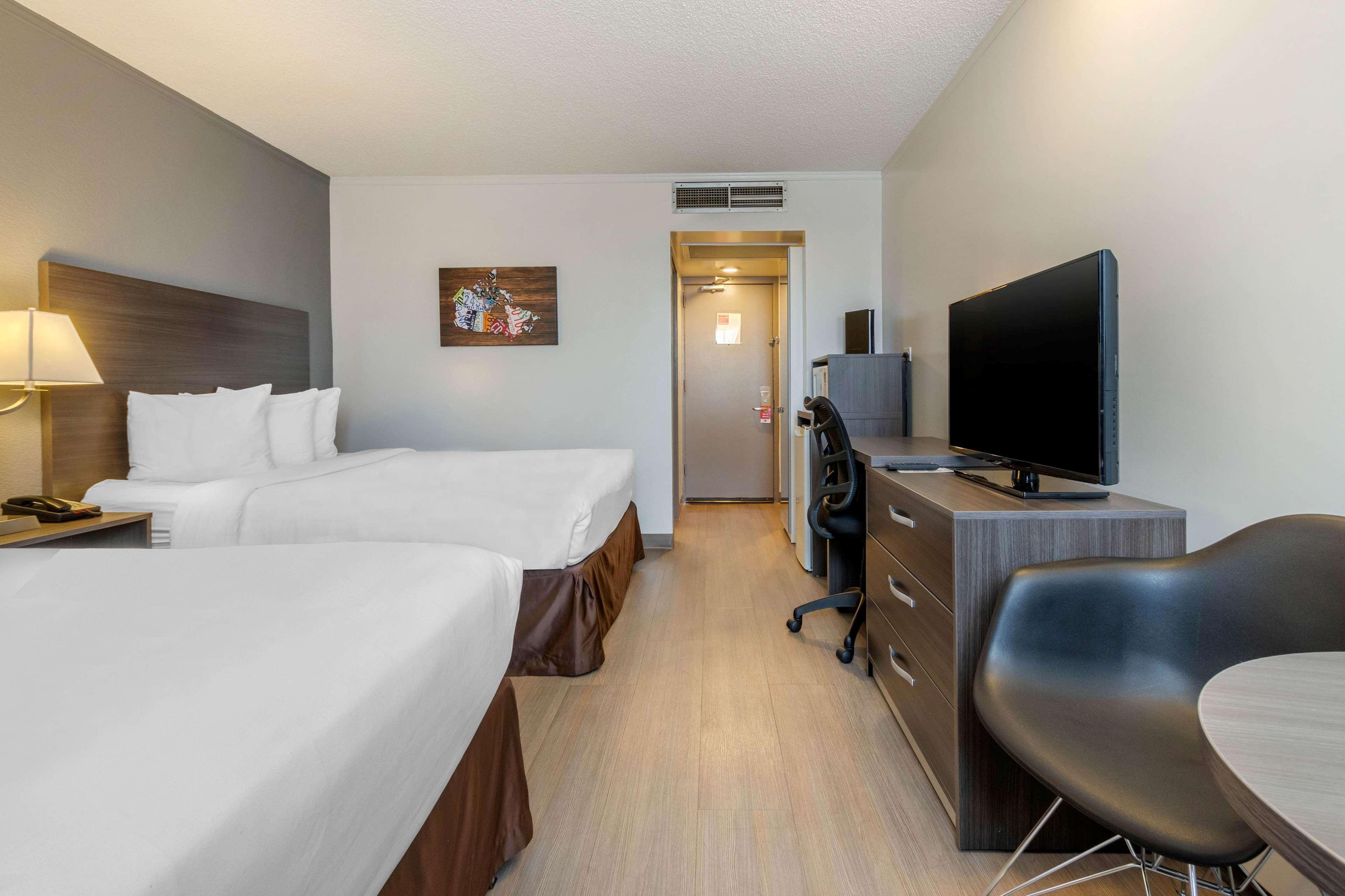 Super 8 By Wyndham Macleod Trail Calgary Hotell Eksteriør bilde