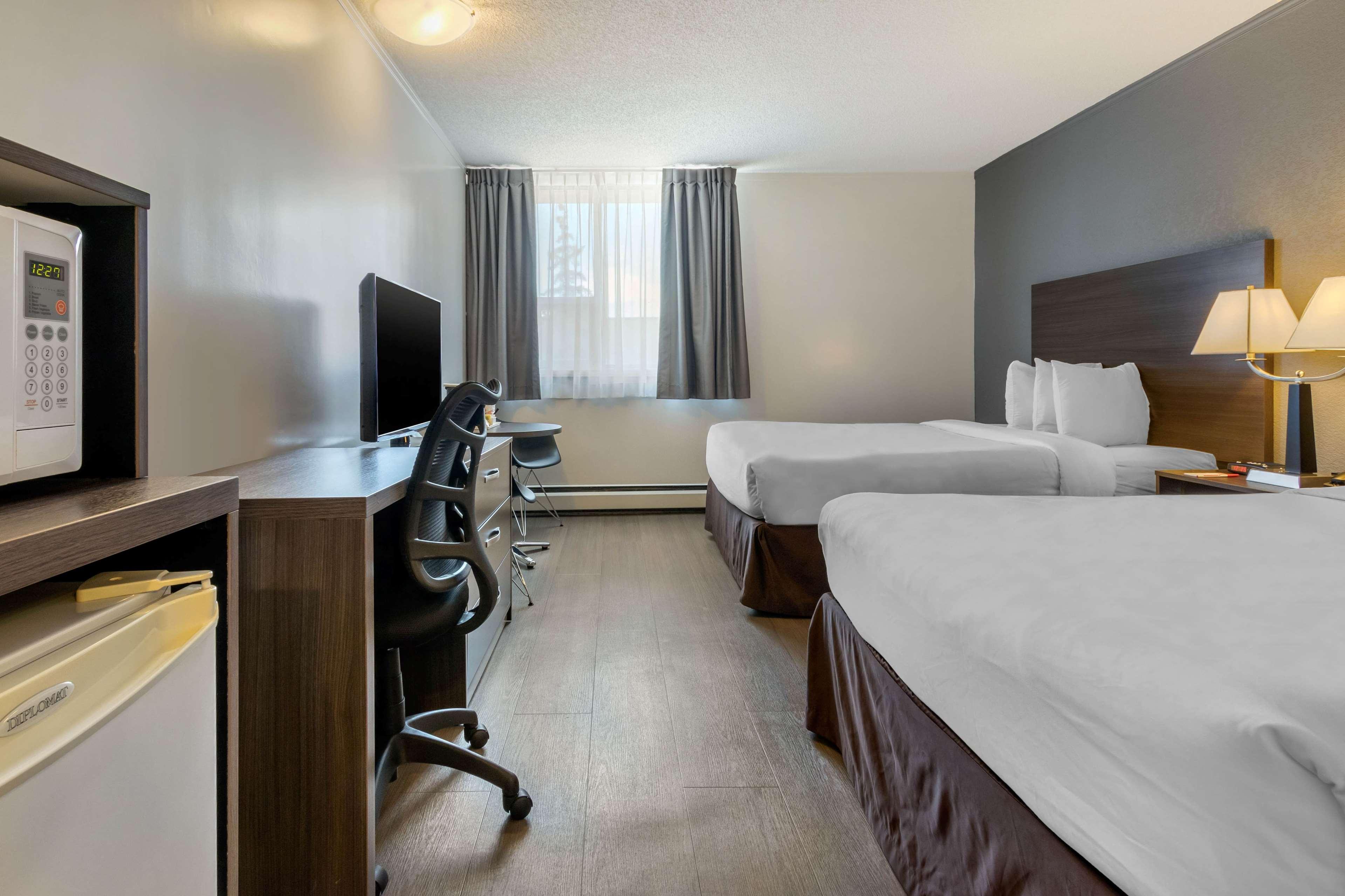 Super 8 By Wyndham Macleod Trail Calgary Hotell Eksteriør bilde